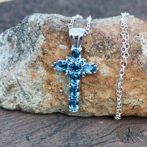 New Handmade Sterling Silver Blue Topaz Cross Pendant 18" chain